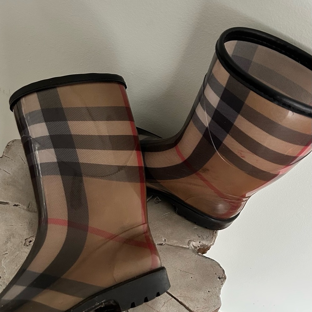 Burberry rain boots